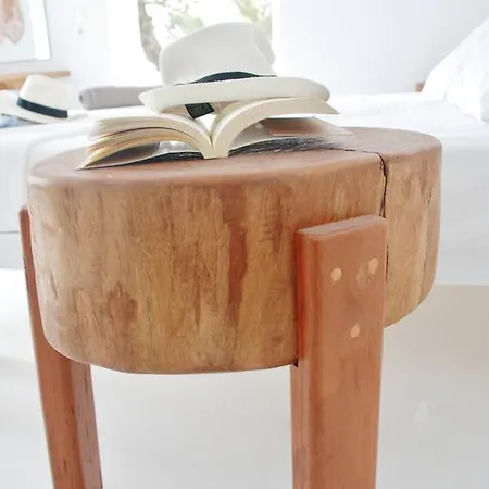 Casa Montzo Boutique Κατελειός