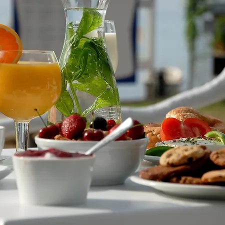 Casa Montzo Boutique * Κατελειός